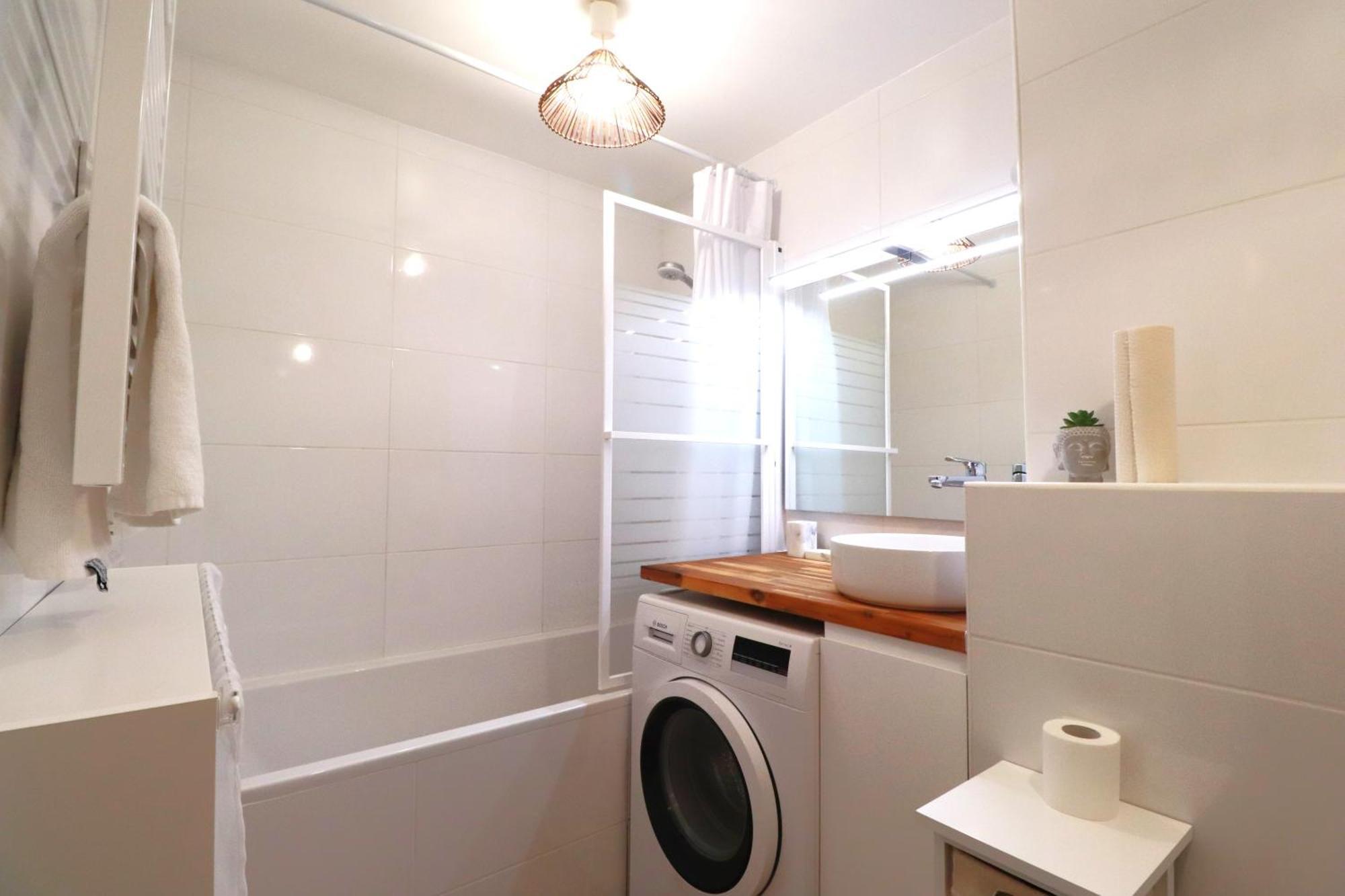 Appartement Olivia - T2 - Confort - Wifi- Parking